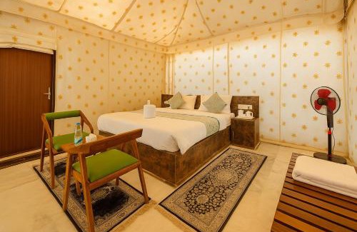 Jaisalmer Hotel | Desert hostel Camp Sam Sand Dunes Jaisalmer