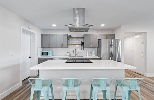 Tempe Casa | Desert Oasis in Tempe w/Pool and Arcade