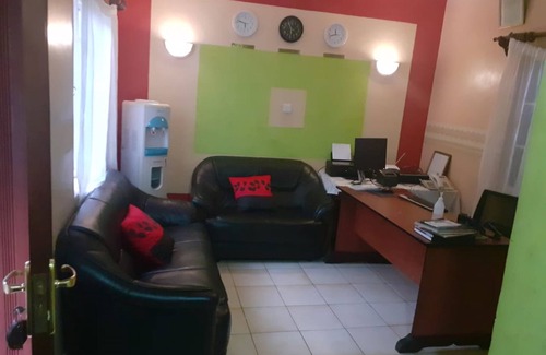 Kisumu Casa | Desert Rose Resort