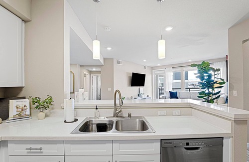 Sparks Apartamento | Designer Apt With Jacuzzi Walk To Casino Imax