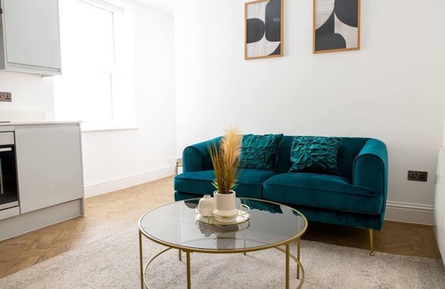 Canton Apartamento | Designer Cardiff Apartments with Free Parking