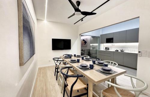 Downtown George Town Casa | Designer Guesthouse Pulau Tikus & Gurney Drive, Georgetown, Penang