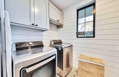 Zilker Casa | Designers Home near DT w Pool