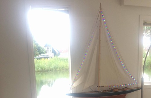 Municipality of Weesp Alquiler De Eote | Diseñadores casa flotante en Amsterdam Gardens