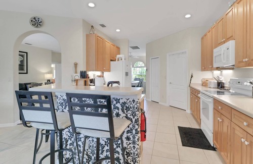 Biggar Casa | Desirable South Fort Myers Heated Pool Home! Gated Community, Close to Beaches, Parks & Shopping!