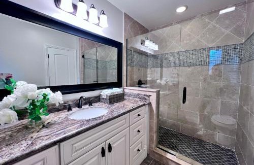Southwest Anaheim Casa | Destination #28
