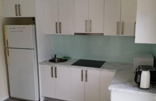 Sunnybank Hills Casa | Detached 2 Bdr 2 storey granny flat close to shopping centre
