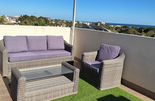 Mil Palmeras Casa | Villa independiente de lujo de 4 dormitorios con piscina para dormir 8