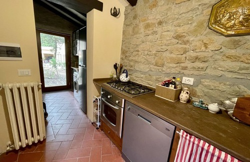 Scheggia Cabaña | Cottage La Stefania cerca de Anghiari en un hermoso entorno