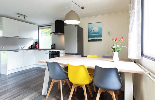 Noordwolde Casa | Detached holiday bungalow for six people