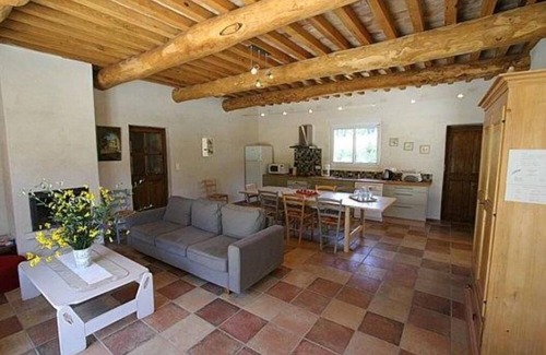 Aureille Casa | En el corazón del parque natural de Alpilles bonita casa independiente con piscina privéee SECURISEE y amplio jardín