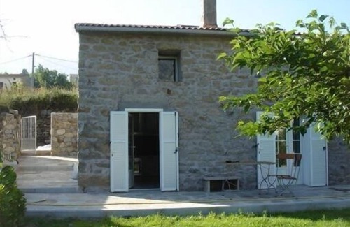 Calacuccia Casa | Casa de piedra individual con pequeño jardín (2 pers. Posibilidad 4)
