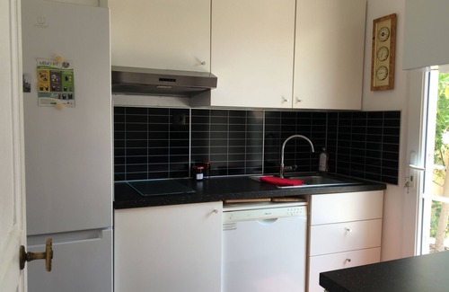 Sanary-sur-Mer Villa | Detached villa in residential area, beach and shops nearby