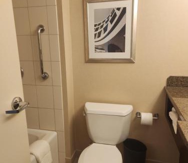 Livonia Hotel | Detroit Marriott Livonia