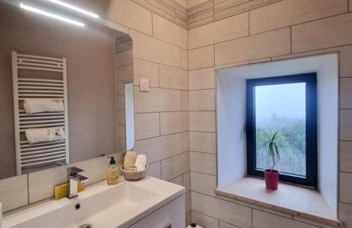 Saint-Julien-Molin-Molette Casa | Deux gîtes confortables avec terrasse et Wi-Fi en pleine campagne - FR-1-496-334