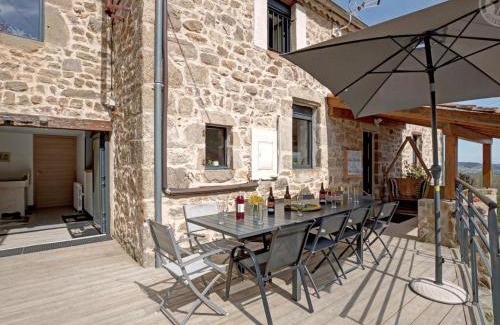 Saint-Julien-Molin-Molette Casa | Deux gîtes confortables avec terrasse et Wi-Fi en pleine campagne - FR-1-496-334