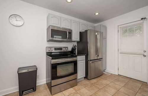 Park Hills Casa | Devou Park Cottage Suites – Walk to Devou Park!