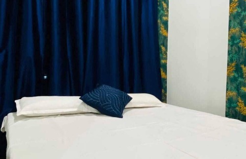 Varanasi Casa | Dhanwantri Niwas Guest House By GRB