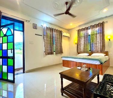 Hindoli Complejo | Dhundhleshwar resort Near Narayan pur dam basoli road D148 Bundi