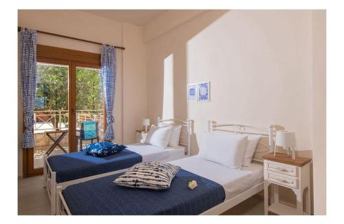 Lygaria Casa | Diamanti Residence Beachfront Blue apt-Ligaria