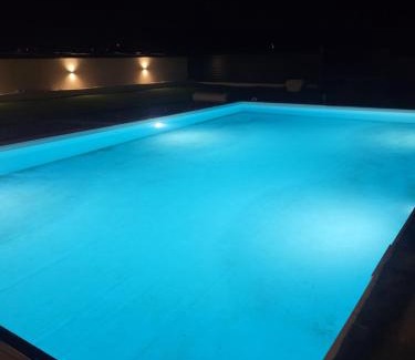 Nisava District Apartamento | Diamona Lux Apartman 1