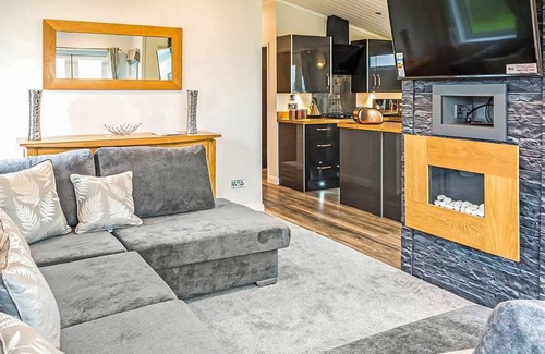 Llanllwchaiarn Casa | Diamond Caravan 3 Sleeps 6 (No Pet)