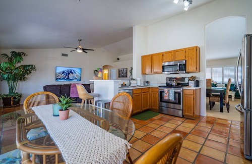 Bell Park Casa | Diamond in the Desert💎🏝HEATED/COOLED Pool and Spa NO EXTRA CHARGE