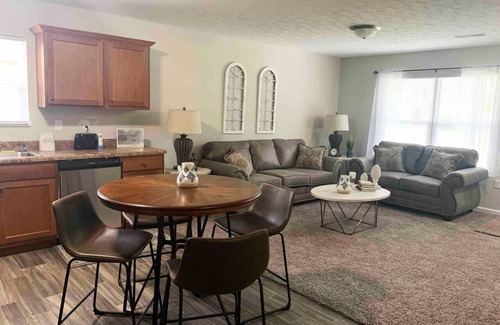Middletown Casa | ✪Diamond in the rough✪ 696