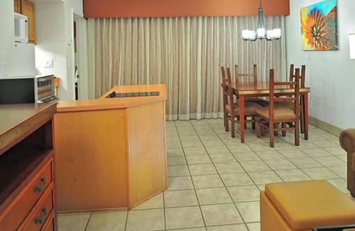 Sedona Cabina | Diamond Resorts Los Abrigados Resort & Spa - The Morris House