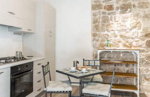 Comiso Casa | Diana - Appartamento Indipendente in Pieno Centro Storico