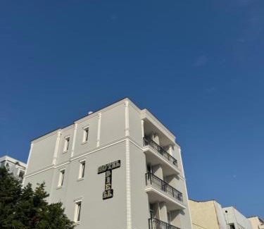 Durres Hotel | DIELL HOTEL