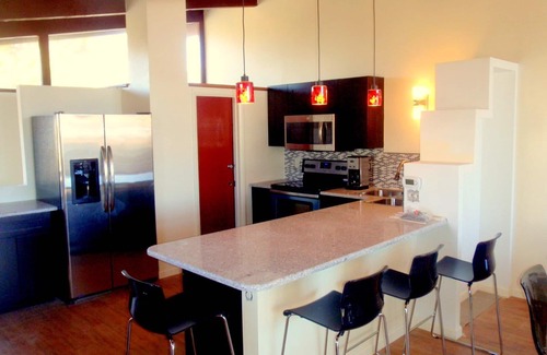 Dillon Casa | Remodelado (2015) Townhome! Todos los electrodomésticos y muebles nuevos! ¡Vistas hermosas!