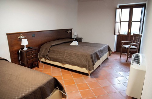 Sangineto Casa | Dimora del Borgo Affittacamere