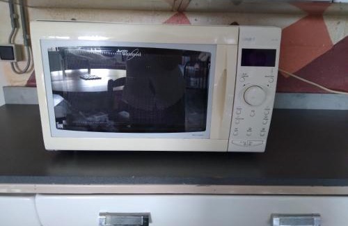 Awagne Casa | DINANT La Bergeronnette avec la chaleur du feu de bois et le jardin