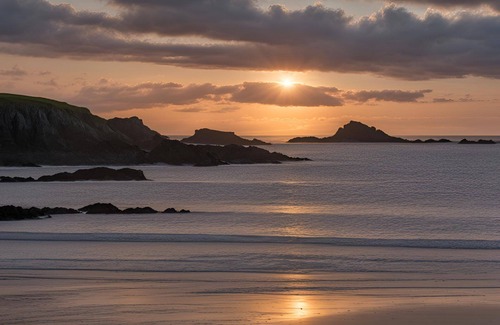 Malltraeth Casa | Dinas Bach - A Fabulously Remodelled Bungalow in Aberffraw