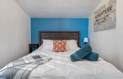 Drumheller Casa | Dino Cave l Walk to Downtown l Fire Pit & BBQ I TV