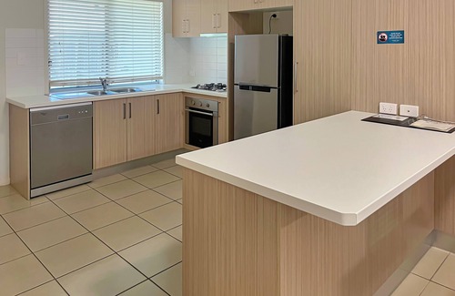 Emerald Apartamento | Direct Collective - Villas on Rivergum