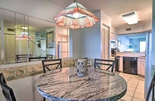 Seawinds Condo Condominio | Direct oceanfront Ormond Beach condo with private balcony, heated pool and garage