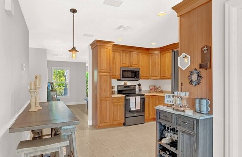 Vero Beach Casa | Direct water access! Watch the dolphins and manatees in the back yard.