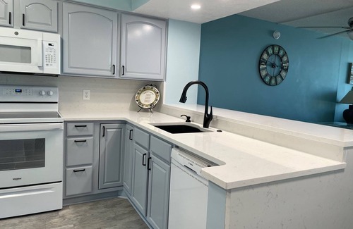 Gulf Lagoon Beach Condominio | Condominio frente al mar en las hermosas arenas blancas como el azúcar de Panama City Beach.