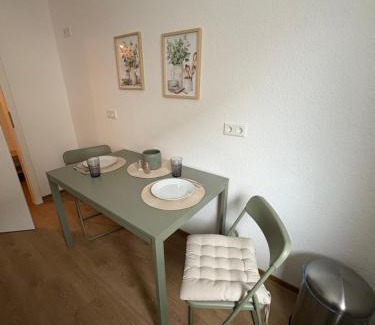 Pasewalk Apartamento | Direkt am Markplatz von Pasewalk wohnen mit Geschirrspüler und Parkplatz