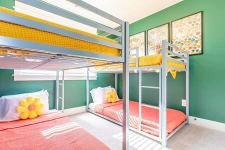 Cleveland Park Casa | Disco Dollhouse - East Nashville + 2 8 mi Downtown