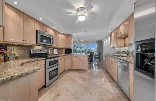 Bonita Bay Casa | Discount ! Family Fun! Panoramic Golf course Views- vacation at Bonita bay