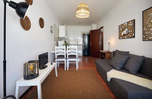 Santiago do Cacem Apartamento | Discover a paradise: stunning beaches, golf courses and historic sites