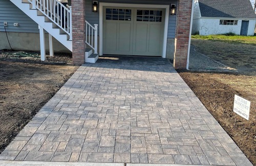Point Pleasant Beach Casa | Discover the perfect PPB location with this newly renovated 3-bd / 2-bath house.