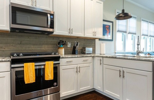 Near East Side Casa | Descubre el Riverwalk desde New Craftsman Home