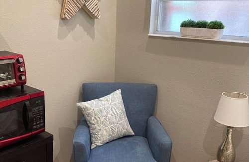 Land O' Lakes Apartamento | Disney,Busch Gardens,Beautiful Beaches 1-bedroom studio, 15 minutes from Tampa.