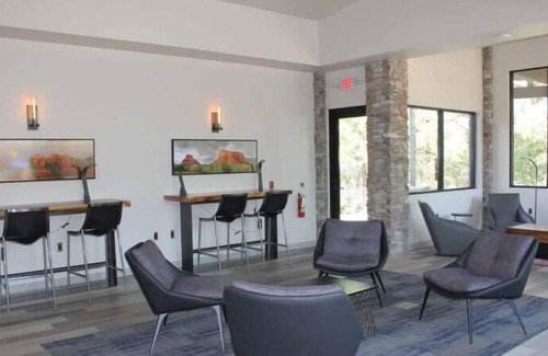 Camp Verde Casa | Dive Into Your Dream Vacation! 2 Spacious Units, Outdoor Pool, FREE Parking!