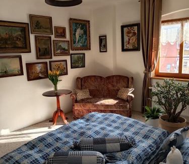 Loket Apartamento | Diviš73