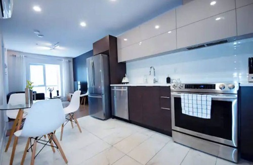 Cote-Des-Neiges—Notre-Dame-De-Grace Casa | divine 2BR*brand-new*gym*wifi